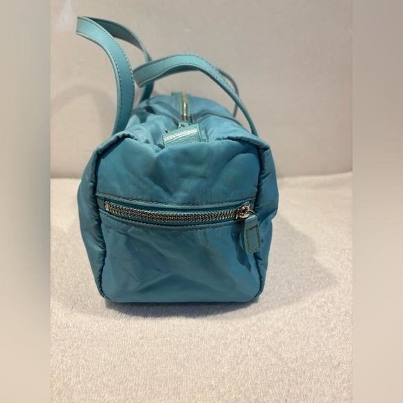 Franco Sarto Teal Blue Nylon Barrel Bag Shoulder Bag Handbag - Picture 2 of 11